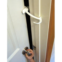 DOOR MONKEY Door Lock & Pinch Guard - Safety Door Lock For Kids - Baby Proof Door Lock For Bedrooms, Bathrooms & Kitchens - Easy, Convenient & Simple To Install - Very Portable - Great For Dogs & Cats