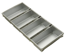 Load image into Gallery viewer, Focus Foodservice Commercial Bakeware 4 Strap 9 by 4-1/2-Inch Bread Pan Set
