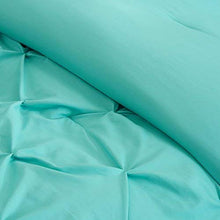 Load image into Gallery viewer, Comfort Spaces Cavoy Ultra Soft Hypoallergenic Microfiber Tufted Pattern 5 Piece Comforter Set Bedding, Queen, Aqua
