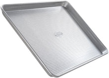 Load image into Gallery viewer, USA Pan Bakeware Quarter Sheet Pan, Warp Resistant Nonstick Baking Pan, Made in the USA from Aluminized Steel
