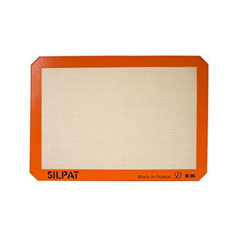 Silpat 07770002481 Premium Non Stick Silicone Baking Mat, Half Sheet Size, 11 5/8 X 16 1/2, Black