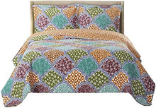 Load image into Gallery viewer, Royal Hotel Dahlia Queen Size, Over-Sized Coverlet 3pc Set, Luxury Microfiber Printed Quilt
