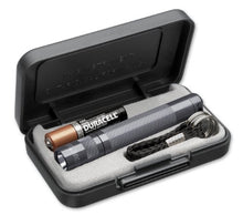 Load image into Gallery viewer, MagLite Solitaire LED 1AAA Flashlight, Gray
