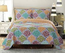 Load image into Gallery viewer, Royal Hotel Dahlia Queen Size, Over-Sized Coverlet 3pc Set, Luxury Microfiber Printed Quilt
